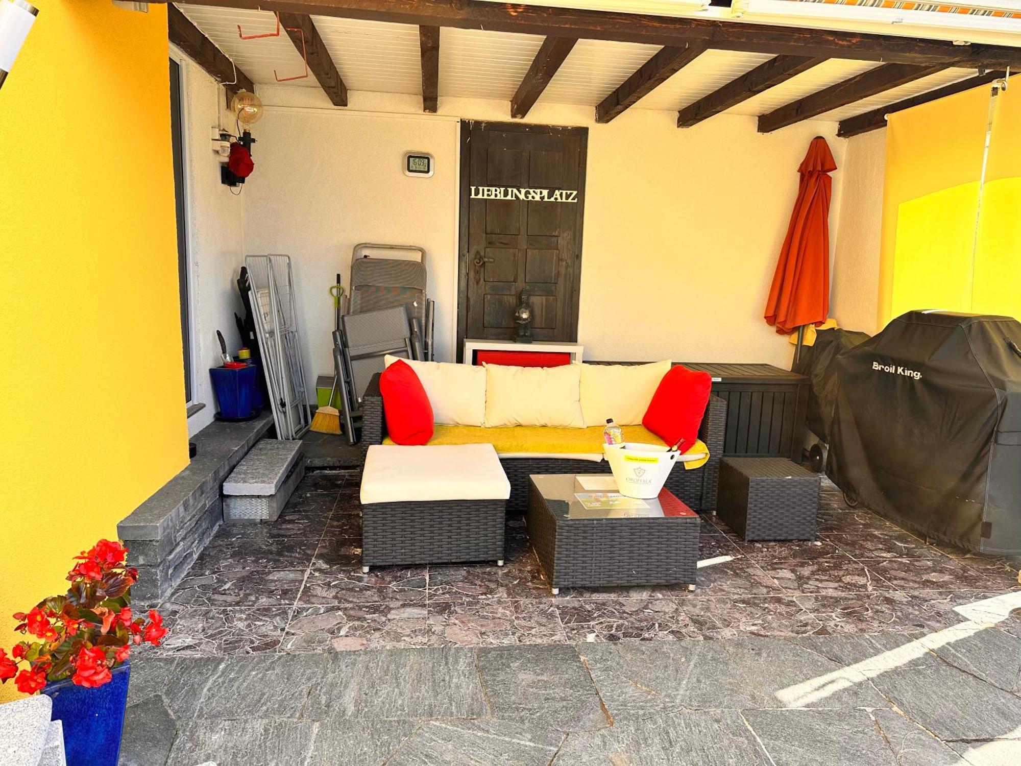 Bijouswiss " Yellow House" Обертерцен Экстерьер фото