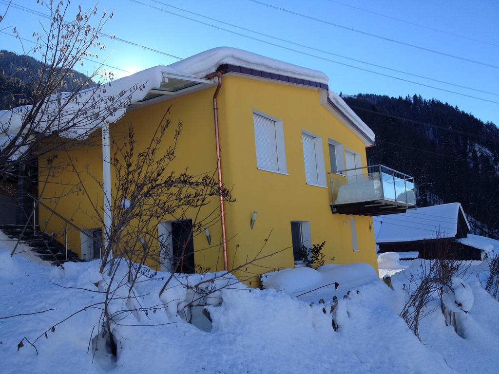 Bijouswiss " Yellow House" Обертерцен Экстерьер фото